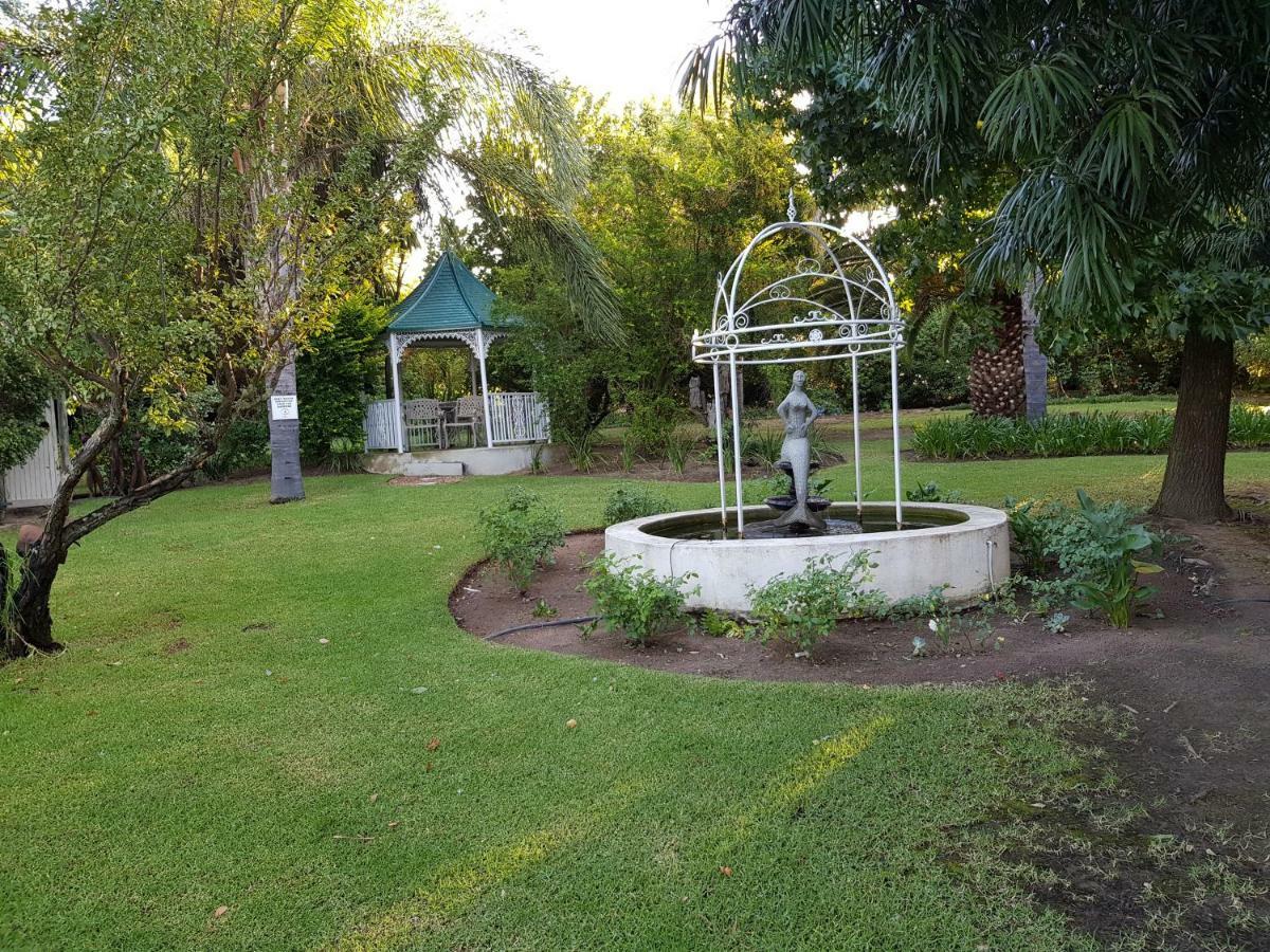 Zonnevanger Guesthouse Noorder-Paarl Eksteriør billede