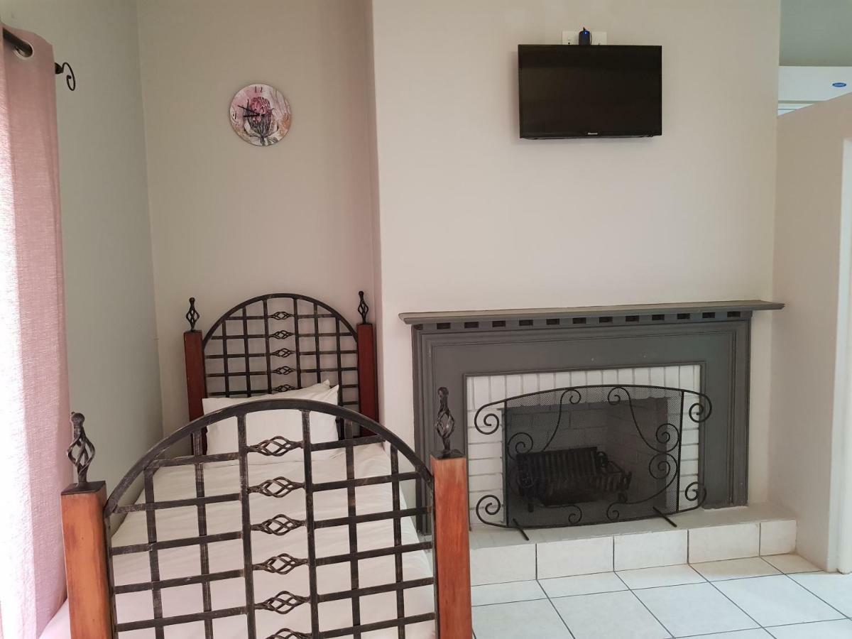 Zonnevanger Guesthouse Noorder-Paarl Eksteriør billede